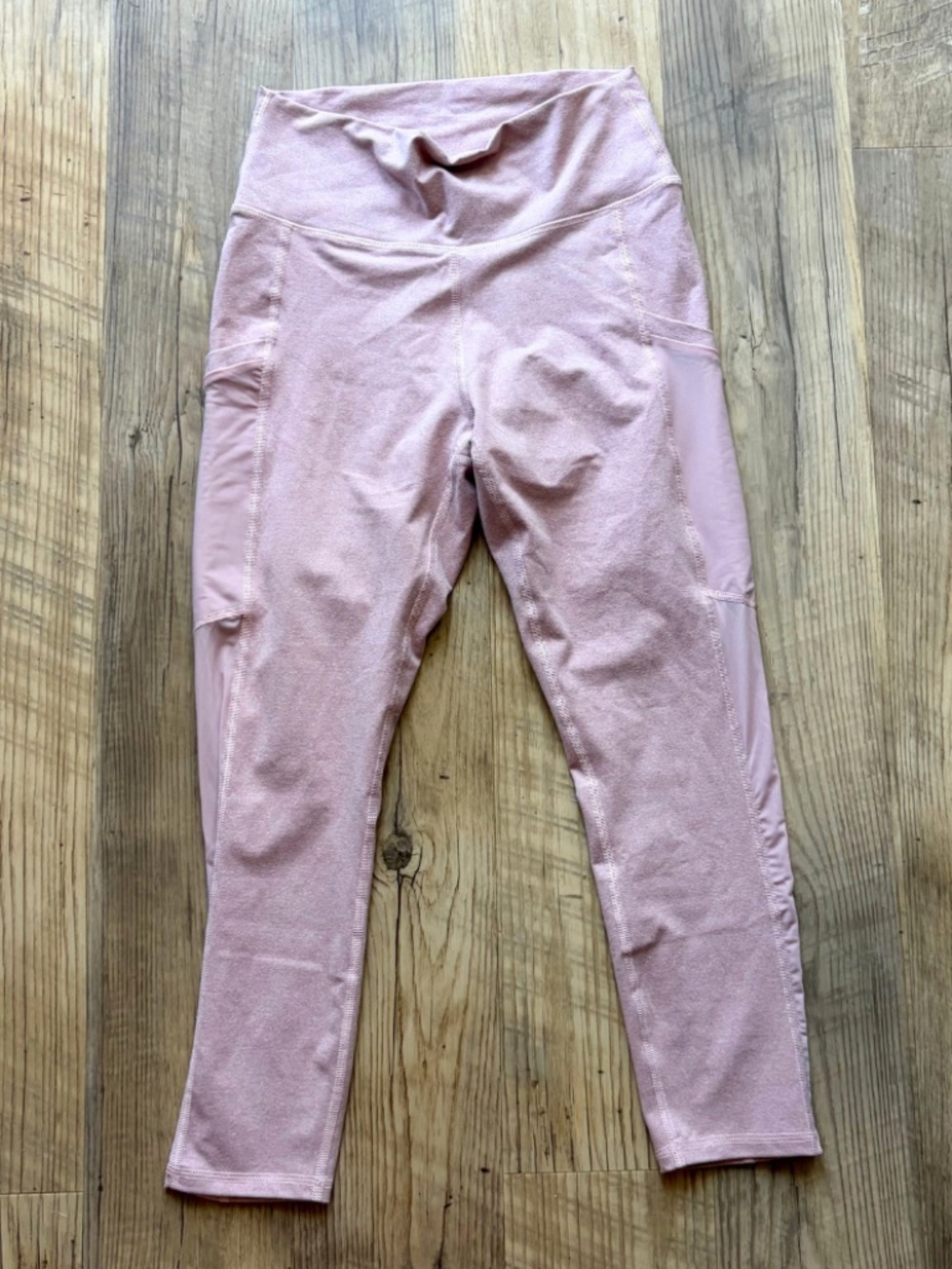 Fabletics High Waisted Capri Leggings